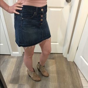 Gap 1969 Jean Skirt Size 0/25 NWOT